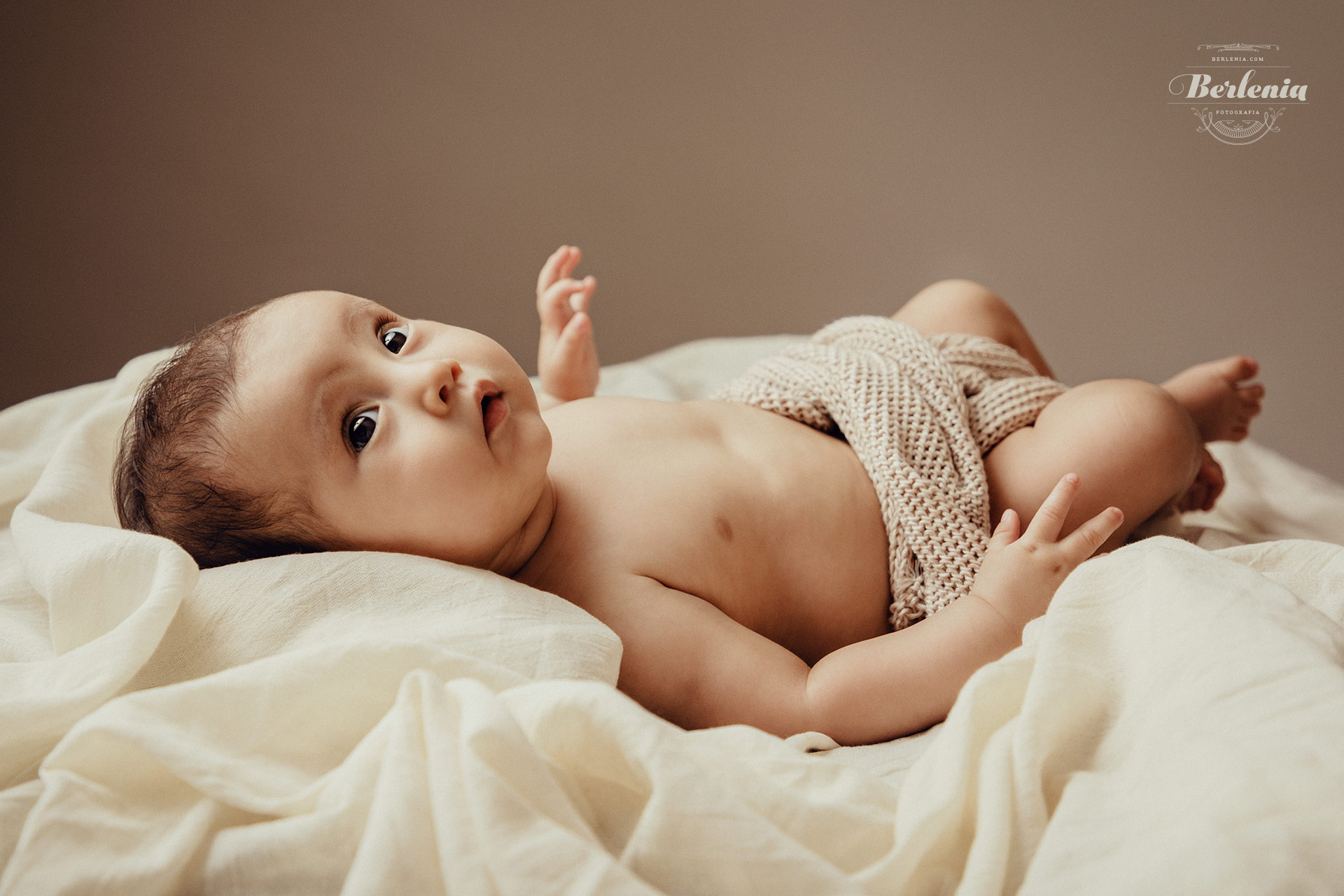 Fotografía de bebé de 3 meses - Sesión de fotos en estudio - Villa Urquiza, CABA, Buenos Aires, Argentina - Berlenia Fotografía - 12