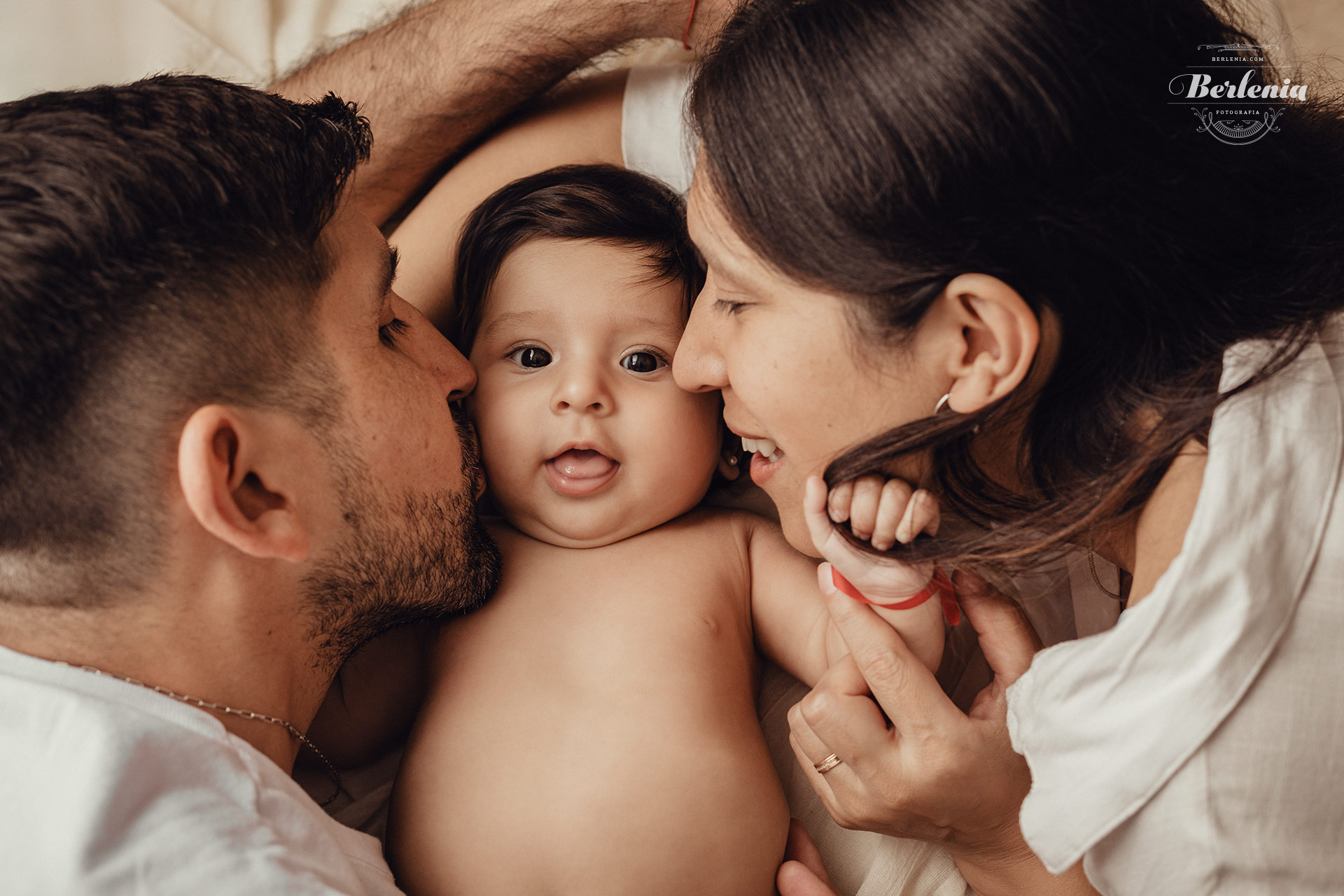 Sesión de fotografía profesional de bebé de 4 meses en estudio - Villa Urquiza, CABA, Buenos Aires, Argentina - Berlenia Fotografía - 13
