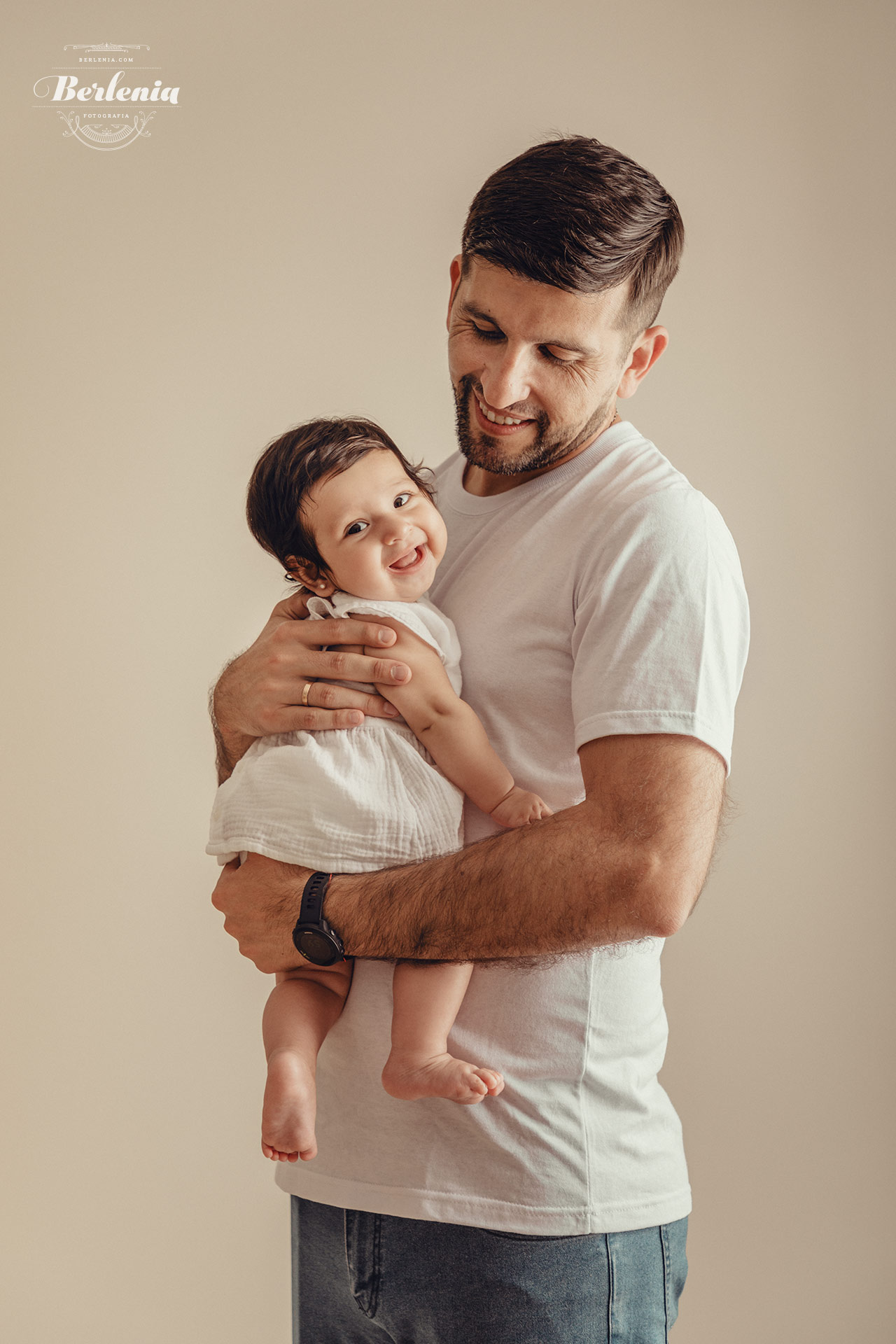 Sesión de fotografía profesional de bebé de 4 meses en estudio - Villa Urquiza, CABA, Buenos Aires, Argentina - Berlenia Fotografía - 19