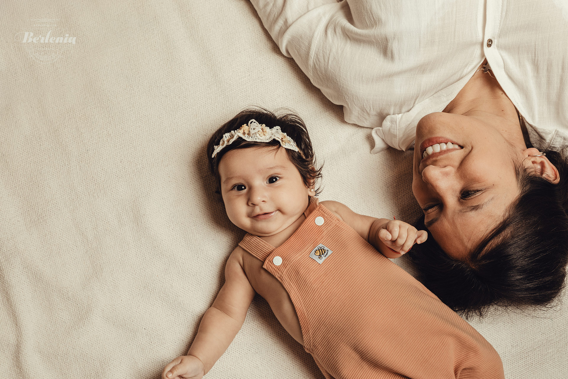 Sesión de fotografía profesional de bebé de 4 meses en estudio - Villa Urquiza, CABA, Buenos Aires, Argentina - Berlenia Fotografía - 22