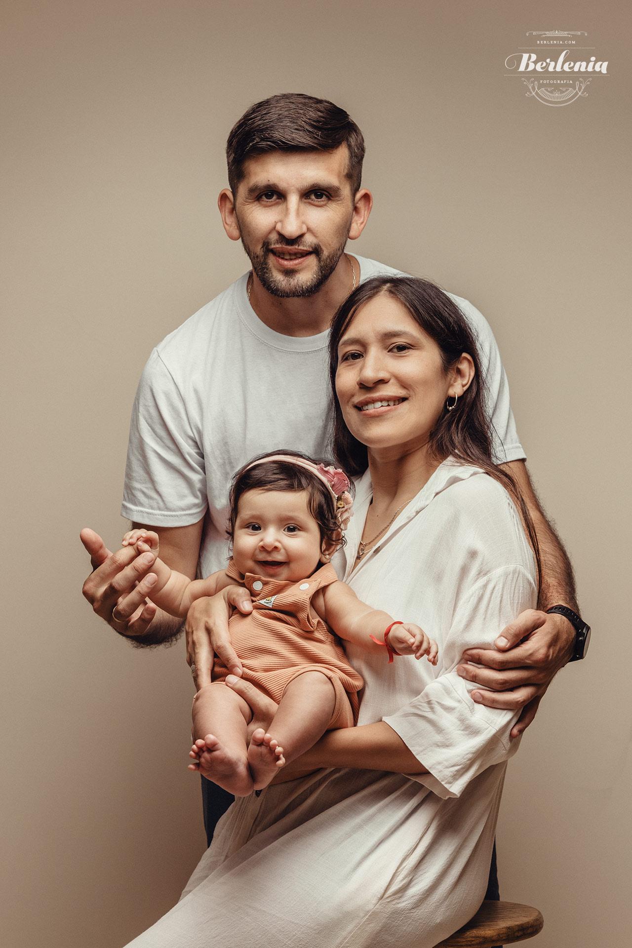 Sesión de fotografía profesional de bebé de 4 meses en estudio - Villa Urquiza, CABA, Buenos Aires, Argentina - Berlenia Fotografía - 25