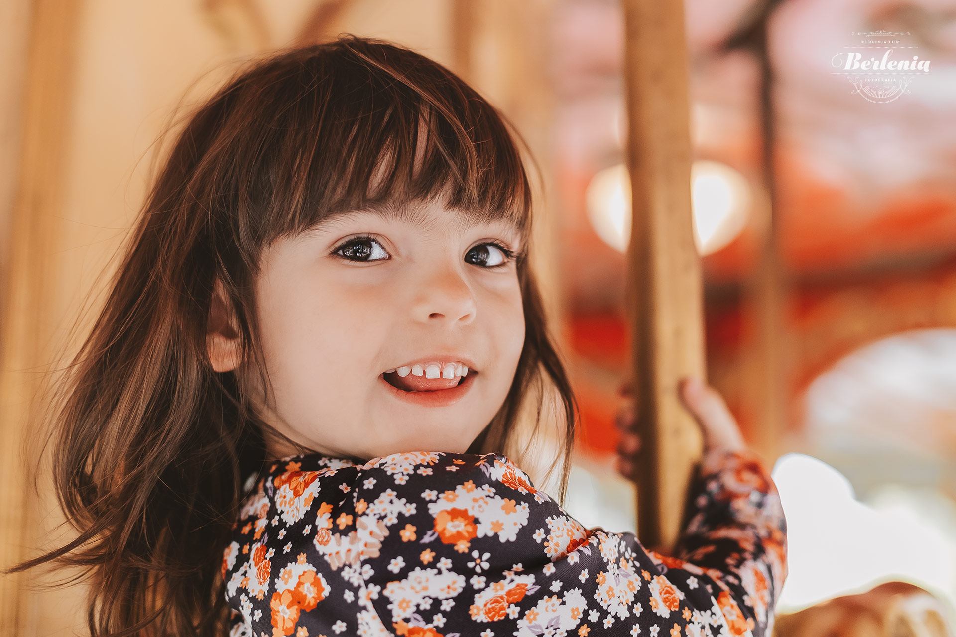 Sesión de fotos infantil en calesita - CABA, Buenos Aires, Argentina - Berlenia Fotografía - 06