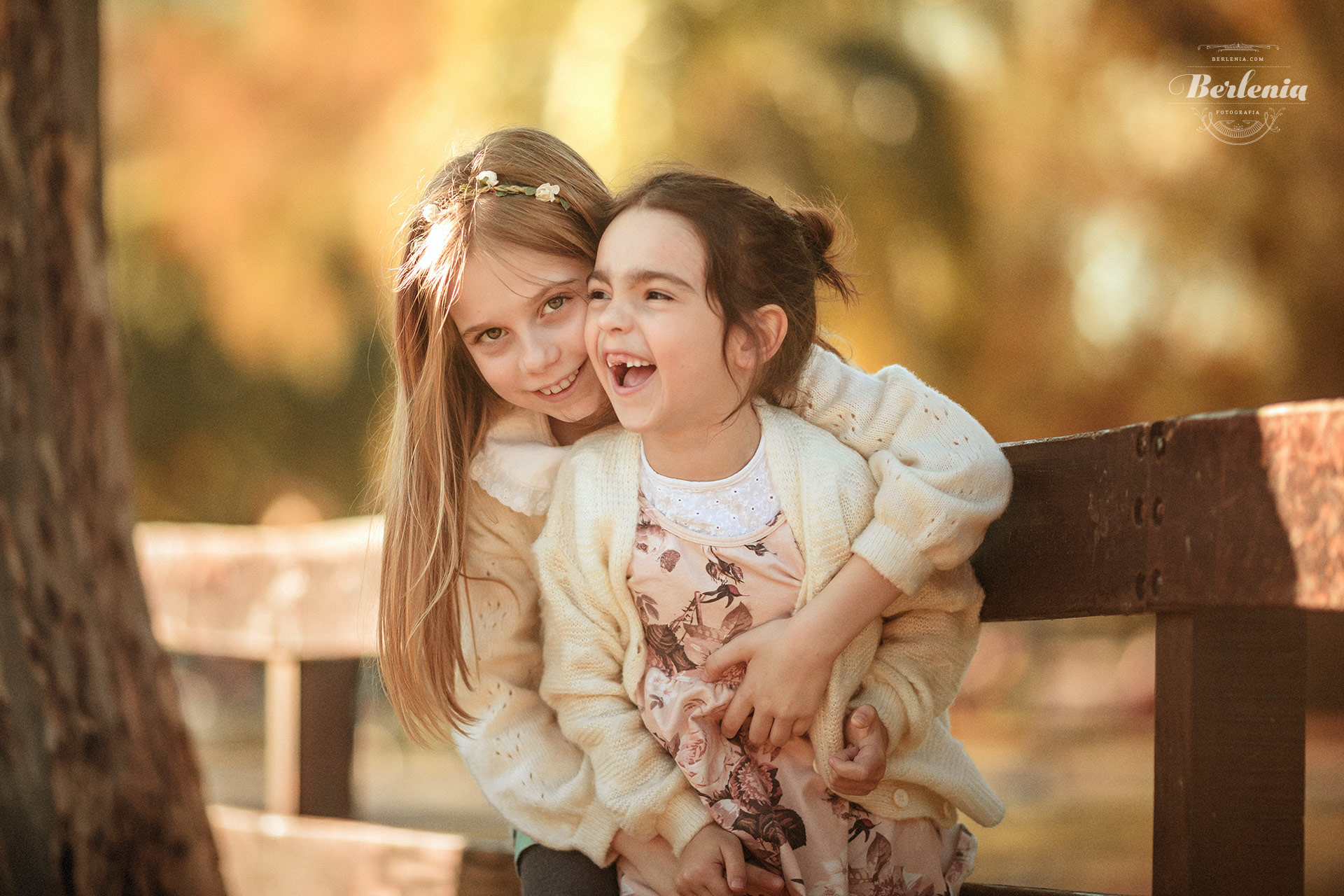 Sesión de fotos infantil de mellizas en exterior, Palermo, CABA, Buenos Aires, Argentina - Berlenia Fotografía - 01