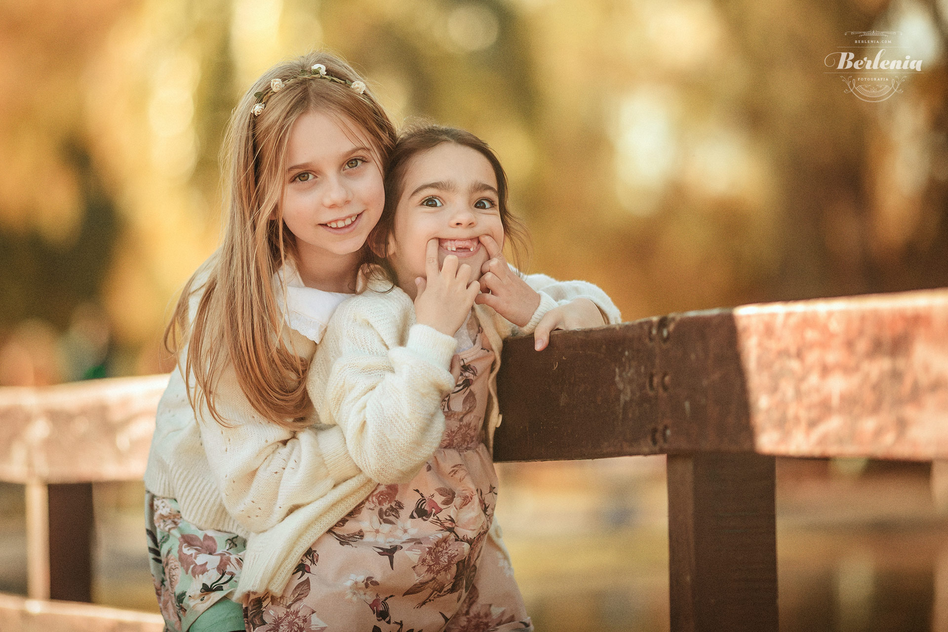Sesión de fotos infantil de mellizas en exterior, Palermo, CABA, Buenos Aires, Argentina - Berlenia Fotografía - 02