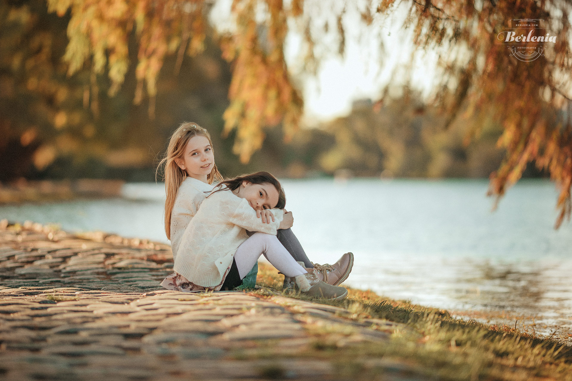 Sesión de fotos infantil de mellizas en exterior, Palermo, CABA, Buenos Aires, Argentina - Berlenia Fotografía - 13