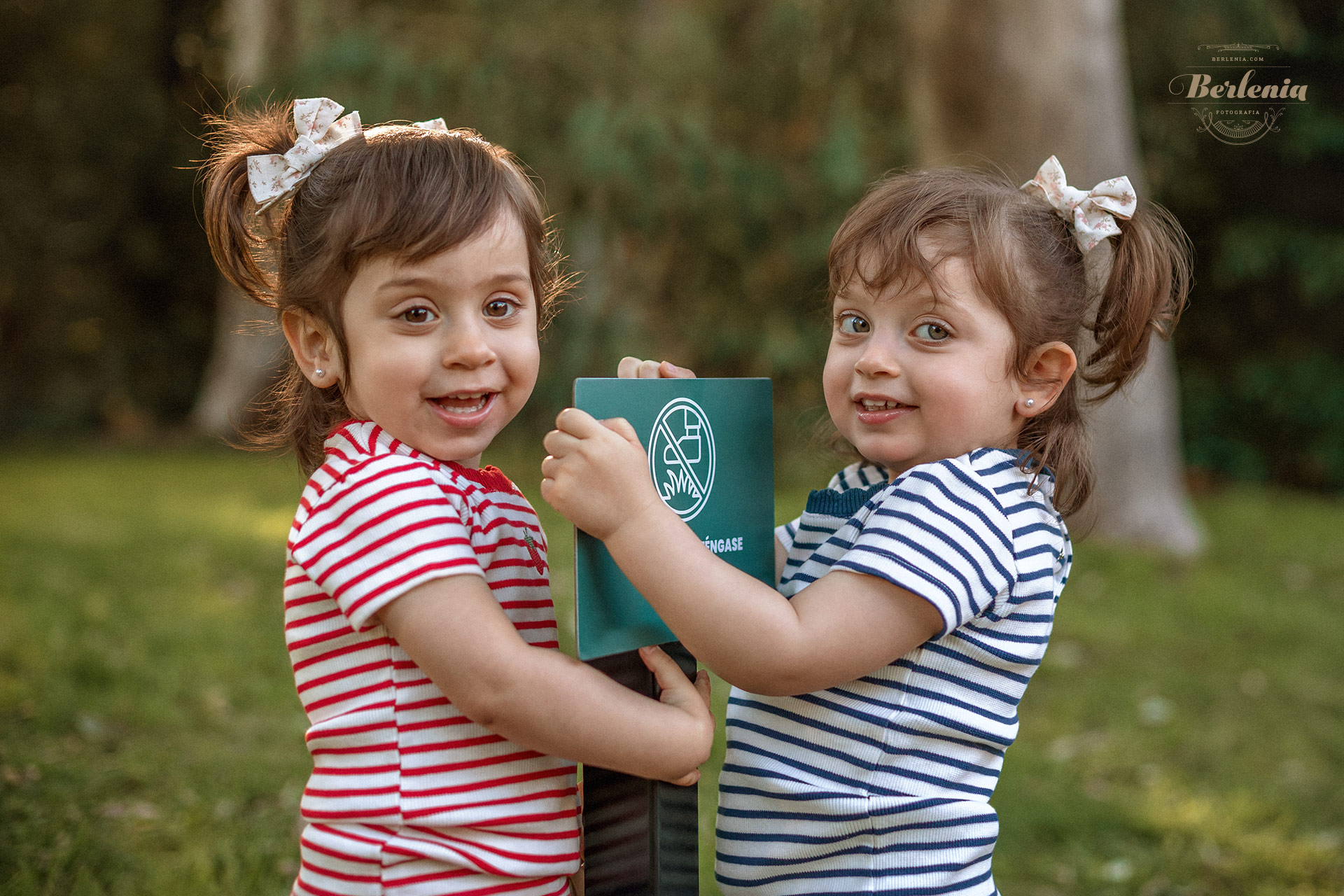 Sesión de fotos infantil de mellizas en exterior, Palermo, CABA, Buenos Aires, Argentina - Berlenia Fotografía - 18