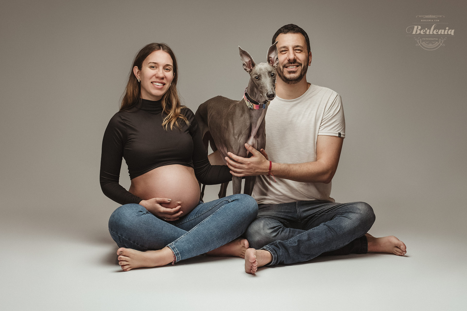 Fotografía de embarazo con mascota | Villa Urquiza, Ciudad de Buenos Aires, Argentina - Berlenia Fotografía - 04