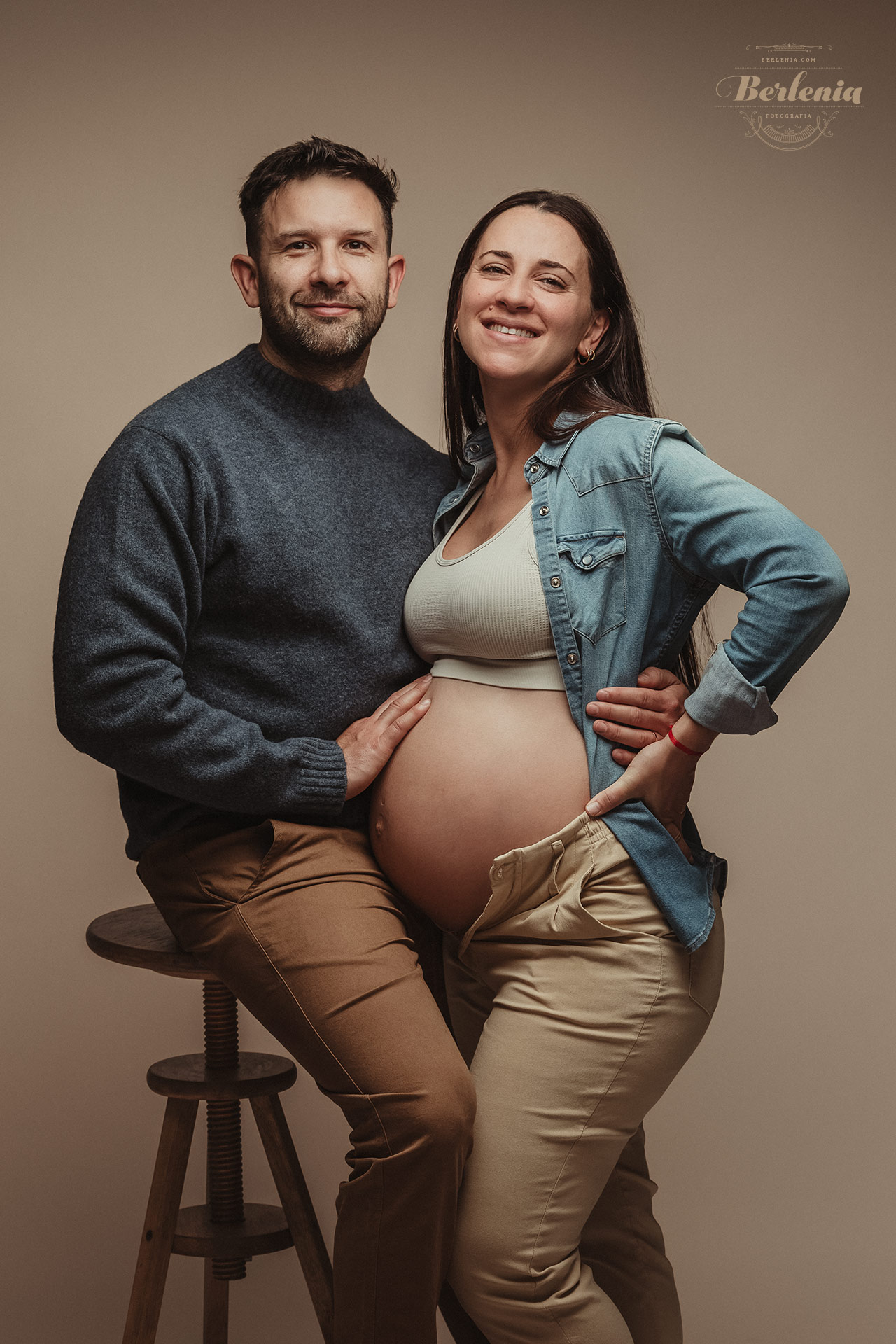 Fotografía de embarazo en pareja en CABA | Villa Urquiza, Ciudad de Buenos Aires, Argentina - Berlenia Fotografía - 09