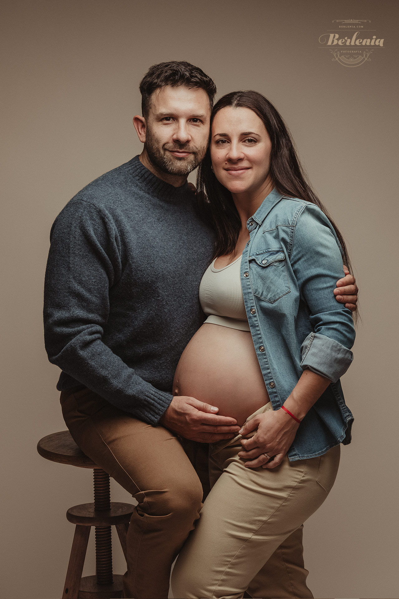 Fotografía de embarazo en pareja en CABA | Villa Urquiza, Ciudad de Buenos Aires, Argentina - Berlenia Fotografía - 11
