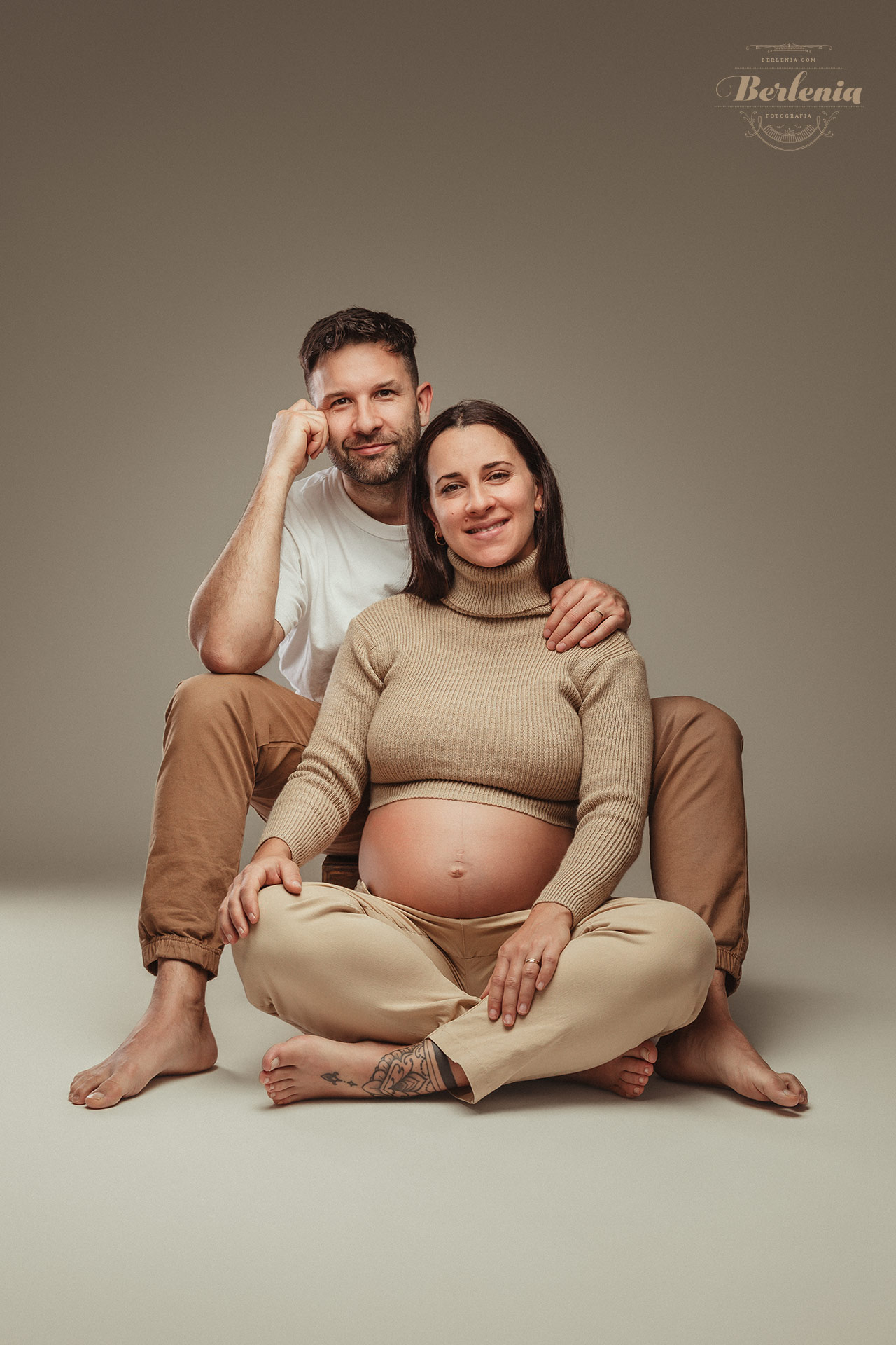 Fotografía de embarazo en pareja en CABA | Villa Urquiza, Ciudad de Buenos Aires, Argentina - Berlenia Fotografía - 17