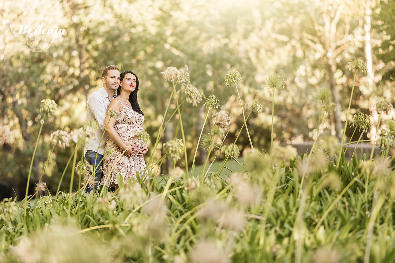 Fotografía de embarazo con pareja en Puerto Madero, Ciudad de Buenos Aires, Argentina - Berlenia Fotografía - 01