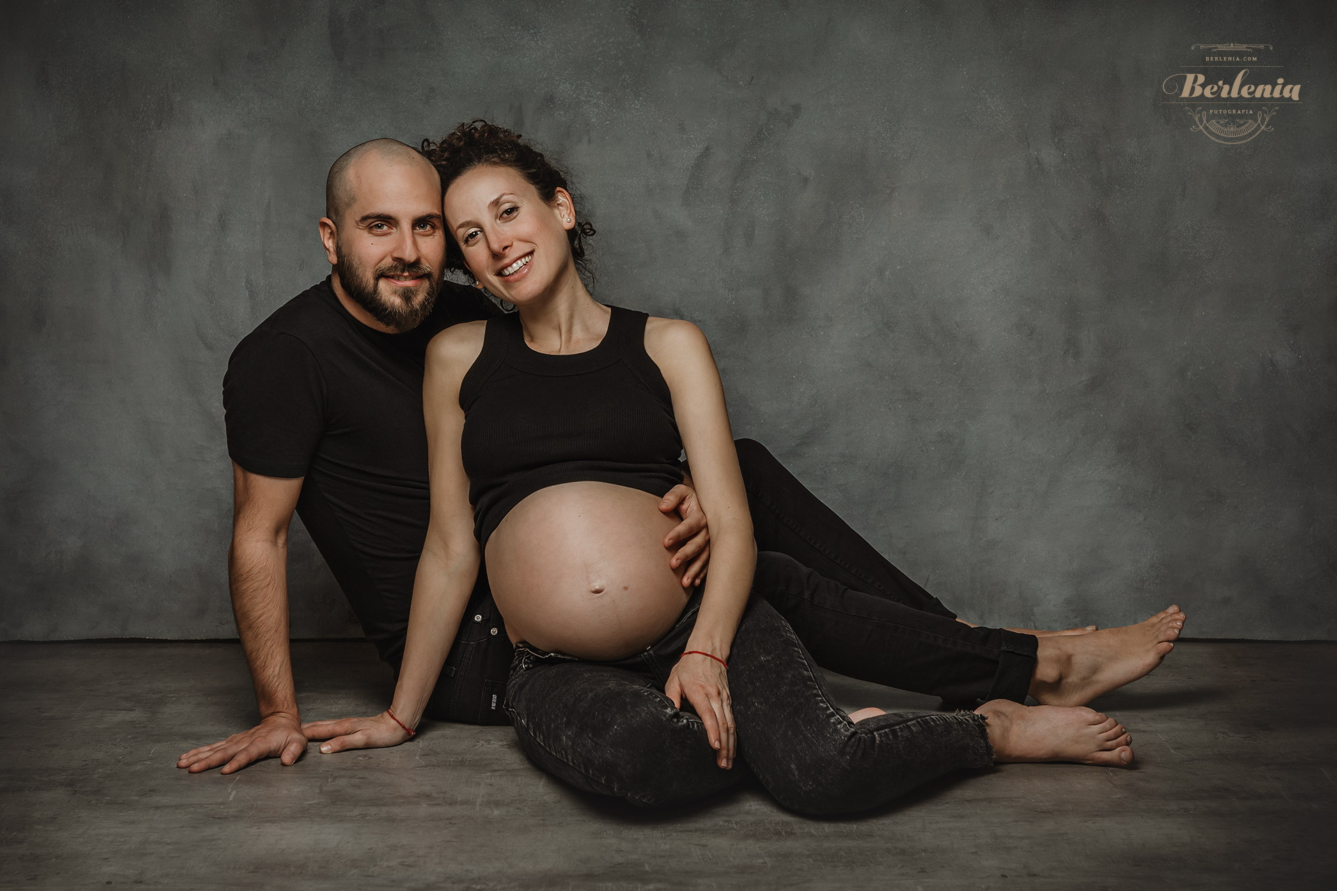 Sesión de fotos de embarazo con pareja | Villa Urquiza, CABA, Argentina | Berlenia Fotografía - 18