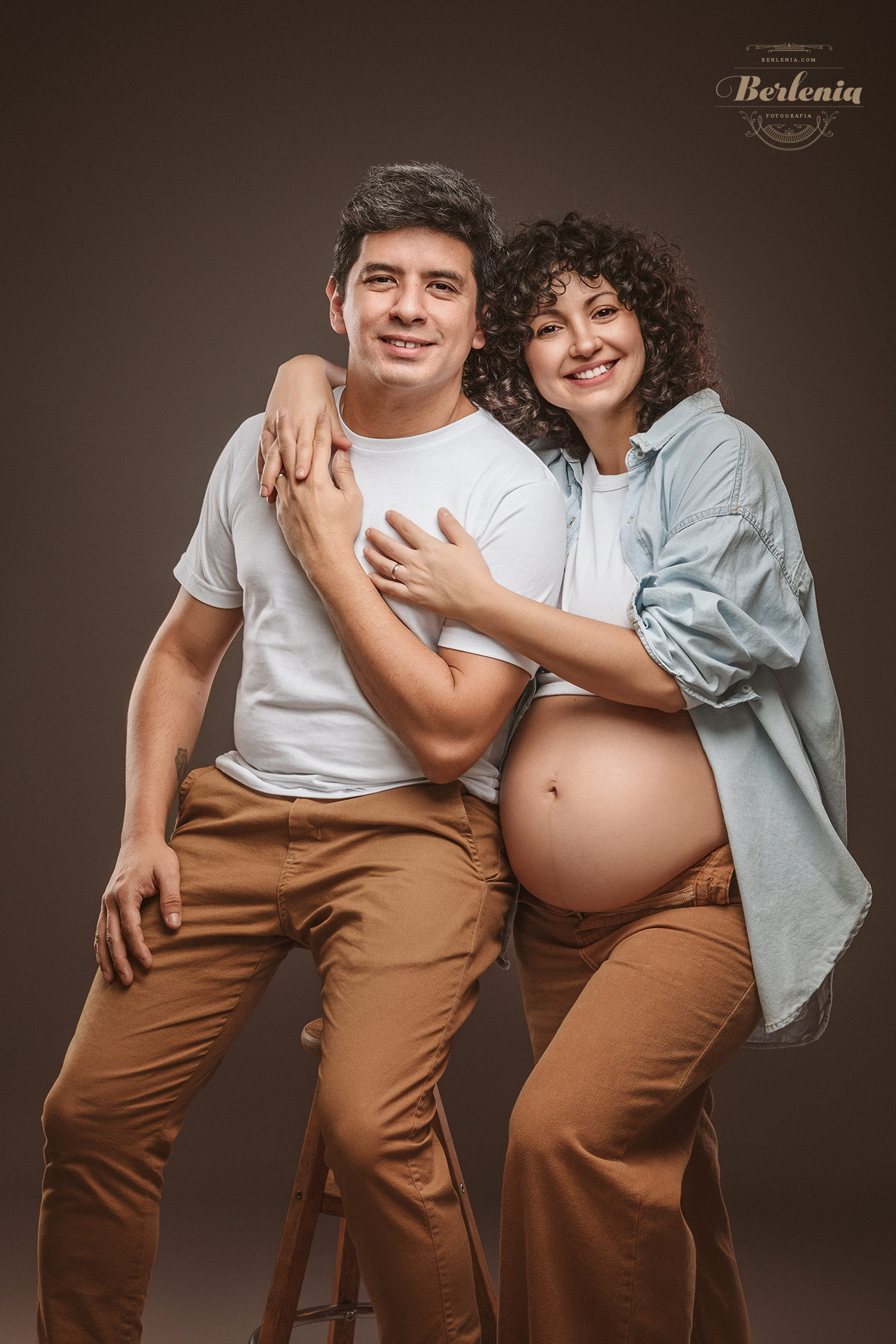 Sesión de fotos de embarazada con pareja | Villa Urquiza, Ciudad de Buenos Aires, Argentina - Berlenia Fotografía - 20