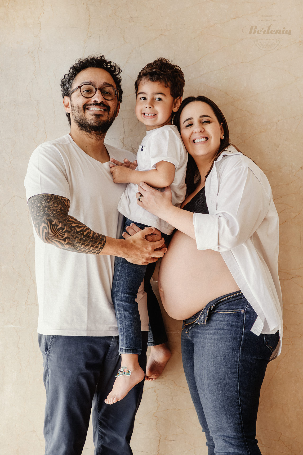 Sesión de fotos de embarazo en domicilio en Recoleta - Ciudad de Buenos Aires, Argentina - Berlenia Fotografía - 07