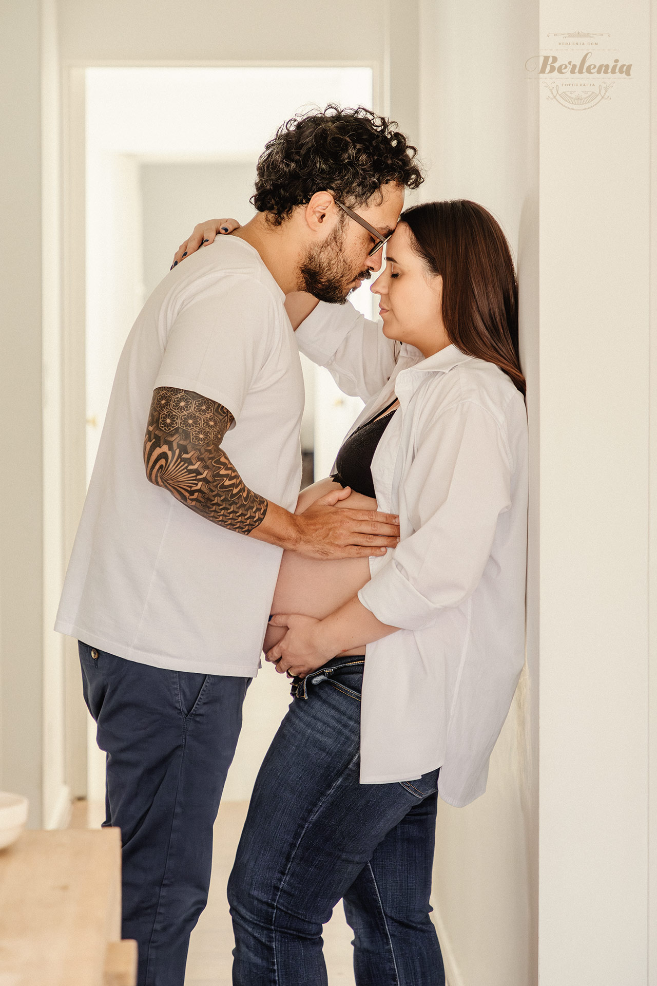 Sesión de fotos de embarazo en domicilio en Recoleta - Ciudad de Buenos Aires, Argentina - Berlenia Fotografía - 13