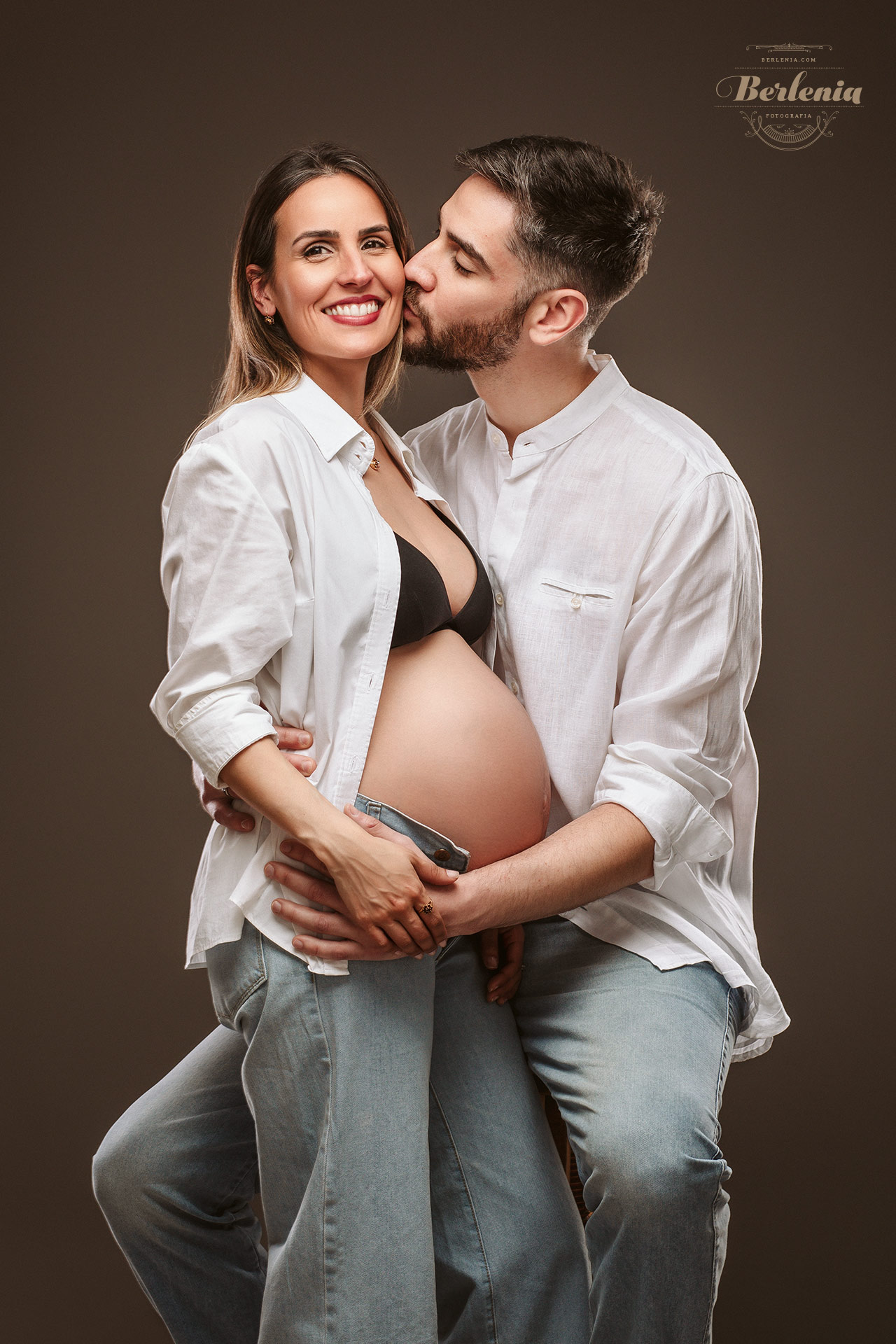 Sesión de fotos de embarazo en pareja | Villa Urquiza, Ciudad de Buenos Aires, Argentina - Berlenia Fotografía - 13