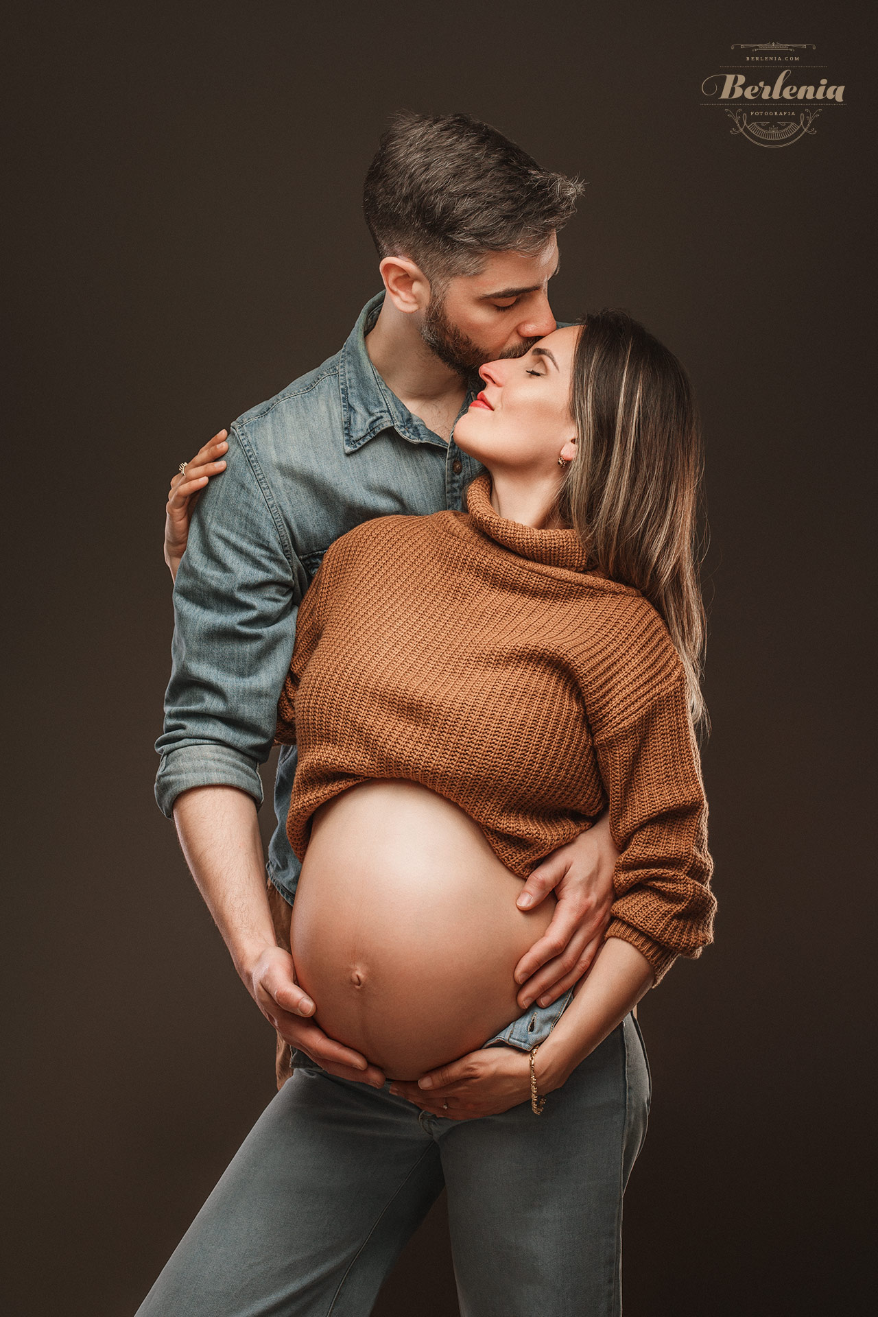 Sesión de fotos de embarazo en pareja | Villa Urquiza, Ciudad de Buenos Aires, Argentina - Berlenia Fotografía - 14