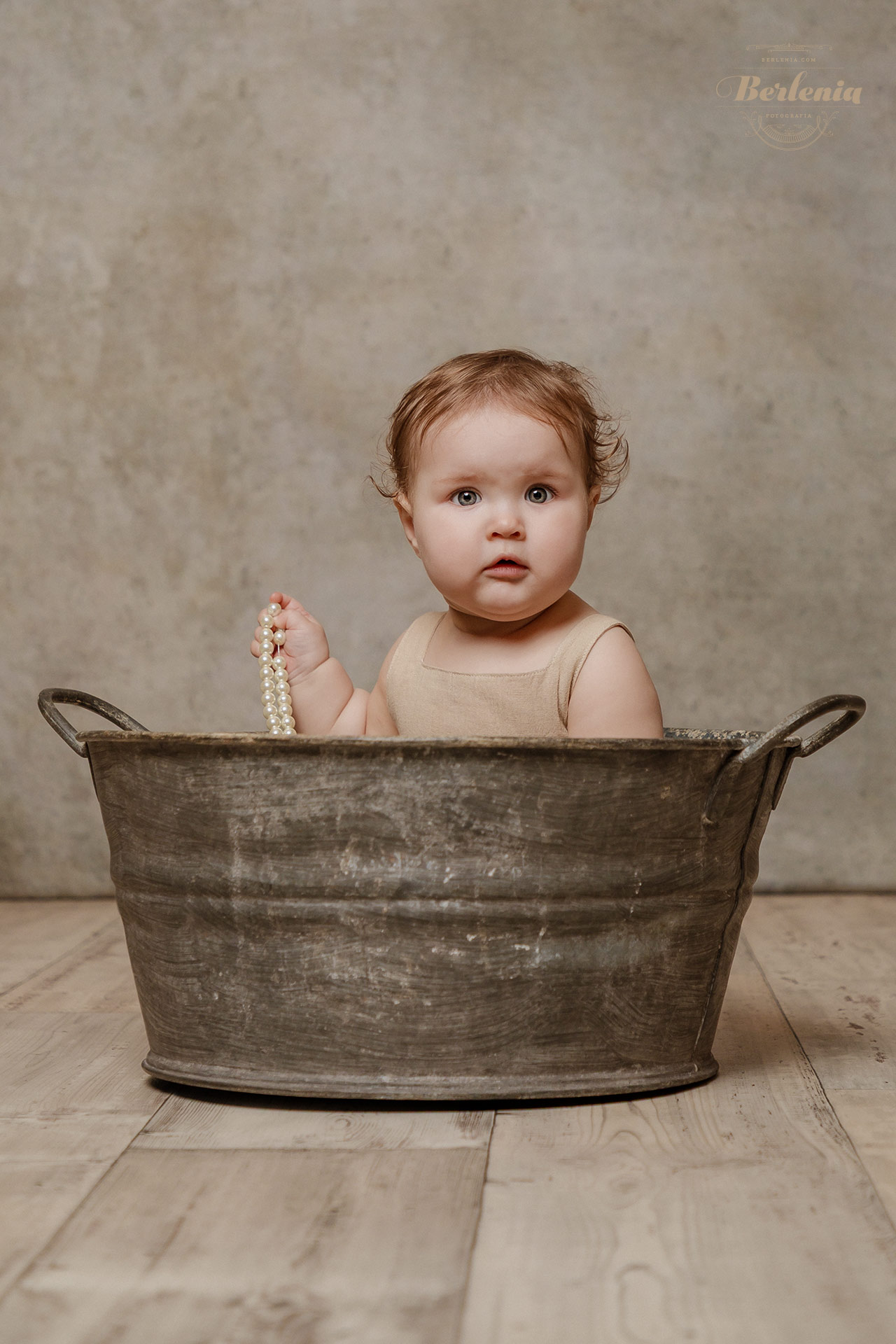Fotografía primer año en CABA - Sesión de fotos de bebé de 12 meses en estudio - Villa Urquiza, Capital Federal, Buenos Aires, Argentina - Berlenia Fotografía - 11