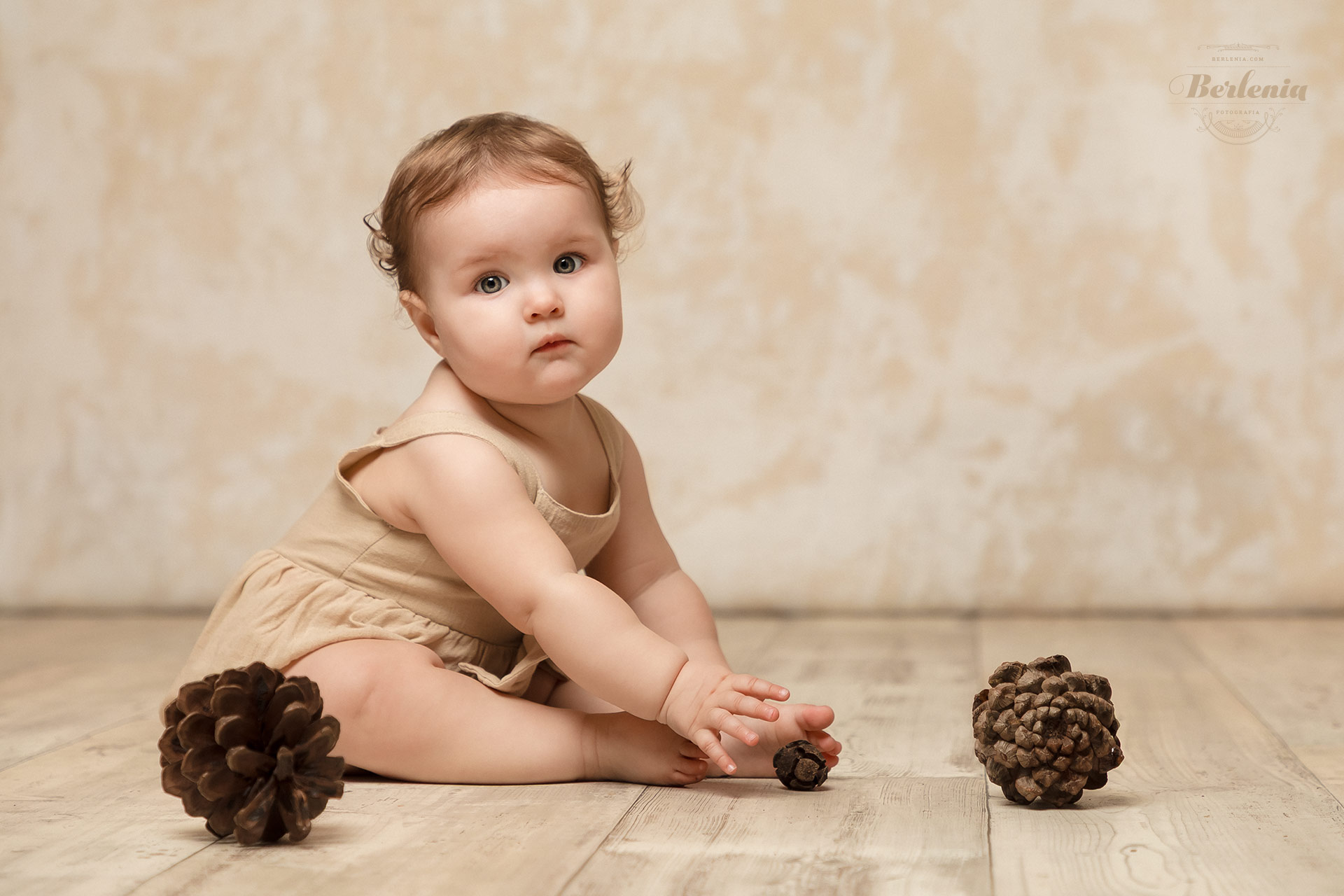 Fotografía primer año en CABA - Sesión de fotos de bebé de 12 meses en estudio - Villa Urquiza, Capital Federal, Buenos Aires, Argentina - Berlenia Fotografía - 23