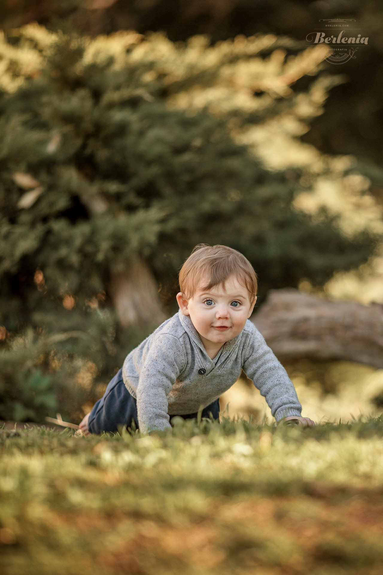 Fotografía primer año en Palermo - sesión de fotos 1 año en exterior - Ciudad de Buenos Aires, Argentina - Berlenia Fotografía - 01