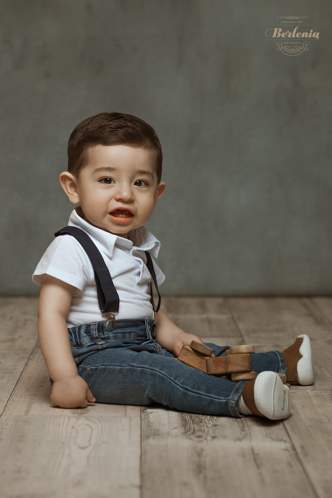 Fotografía de primer año en Villa Urquiza | Sesión de fotos profesional | CABA, Buenos Aires, Argentina | Berlenia Fotografía - 01