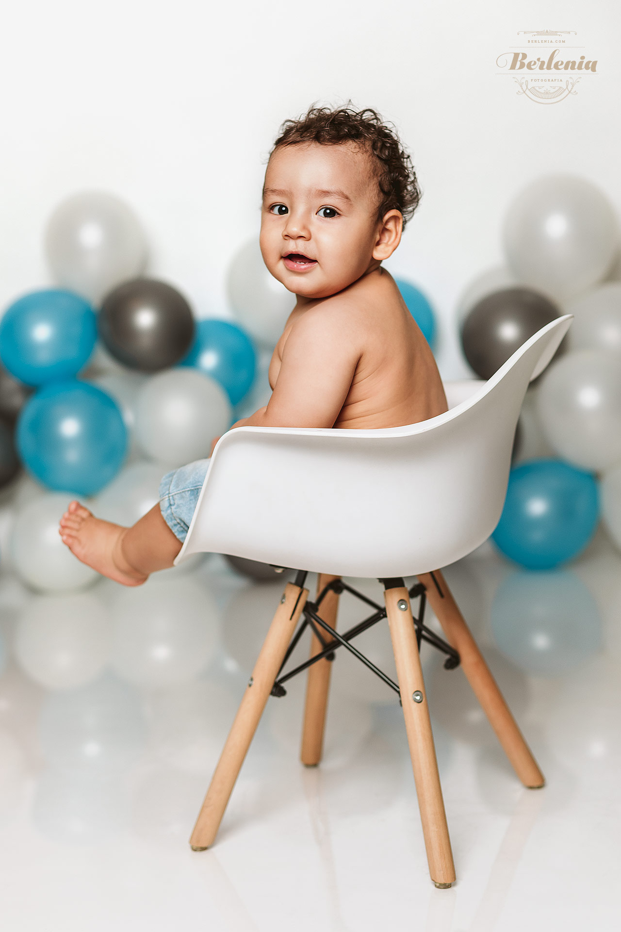 Sesión de fotos primer año en estudio - Book de fotos de bebé en estudio - Villa Urquiza, CABA, Buenos Aires, Argentina - Berlenia Fotografía - 07