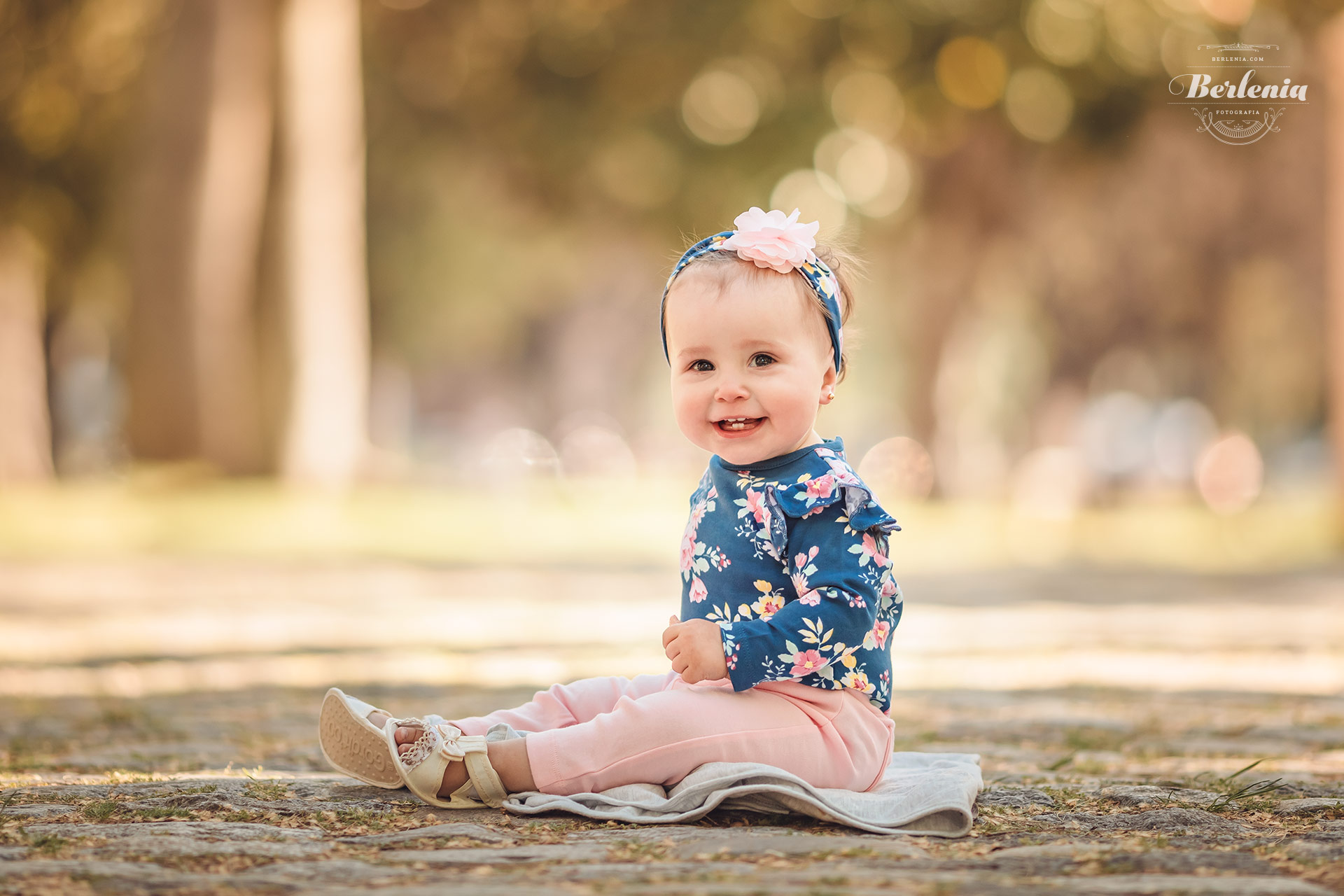 Sesión de fotos de bebé con familia en exterior - Fotografia de bebé con familia en Palermo - CABA, Buenos Aires, Argentina - Berlenia Fotografía - 07