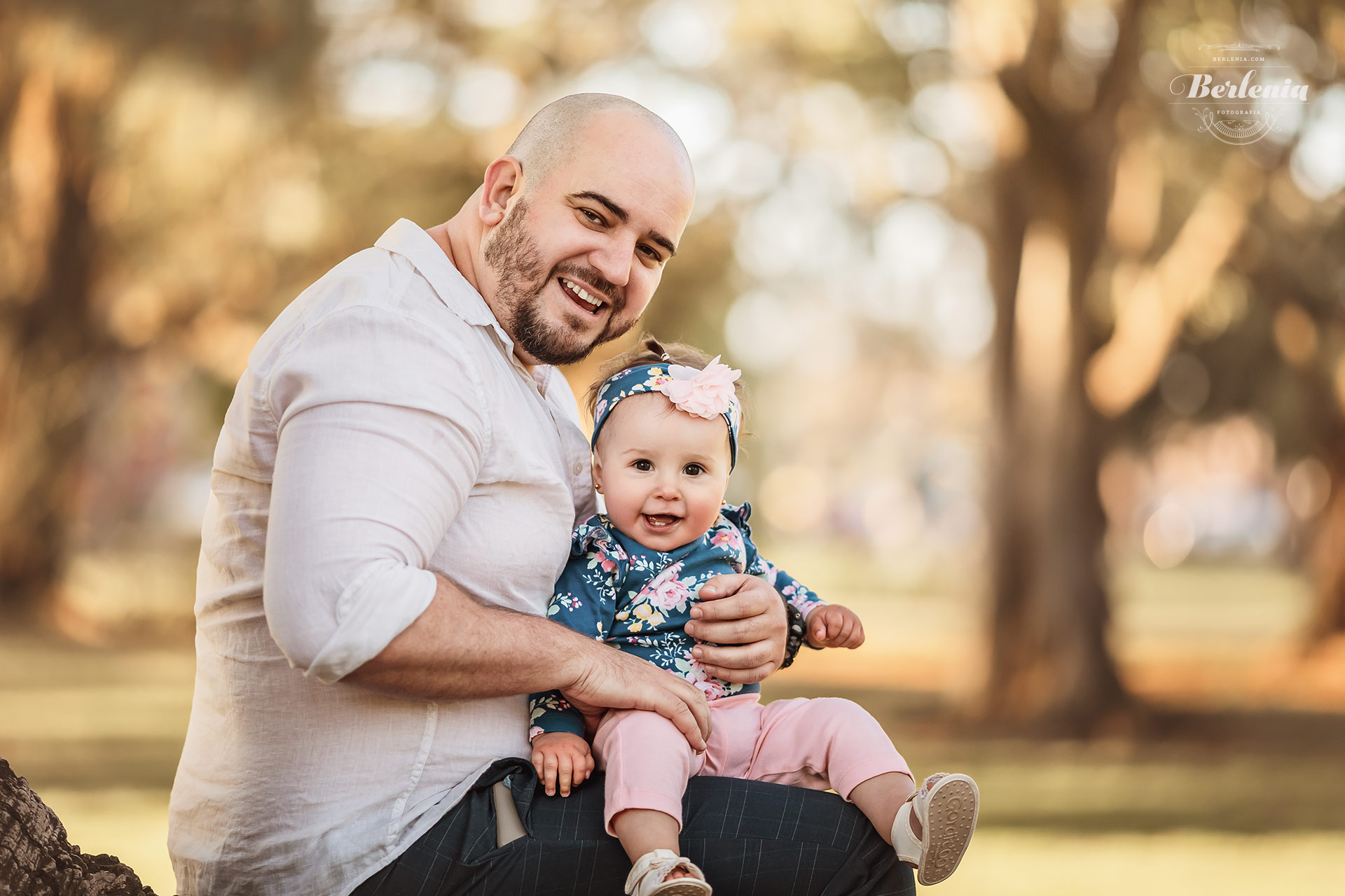 Sesión de fotos de bebé con familia en exterior - Fotografia de bebé con familia en Palermo - CABA, Buenos Aires, Argentina - Berlenia Fotografía - 15