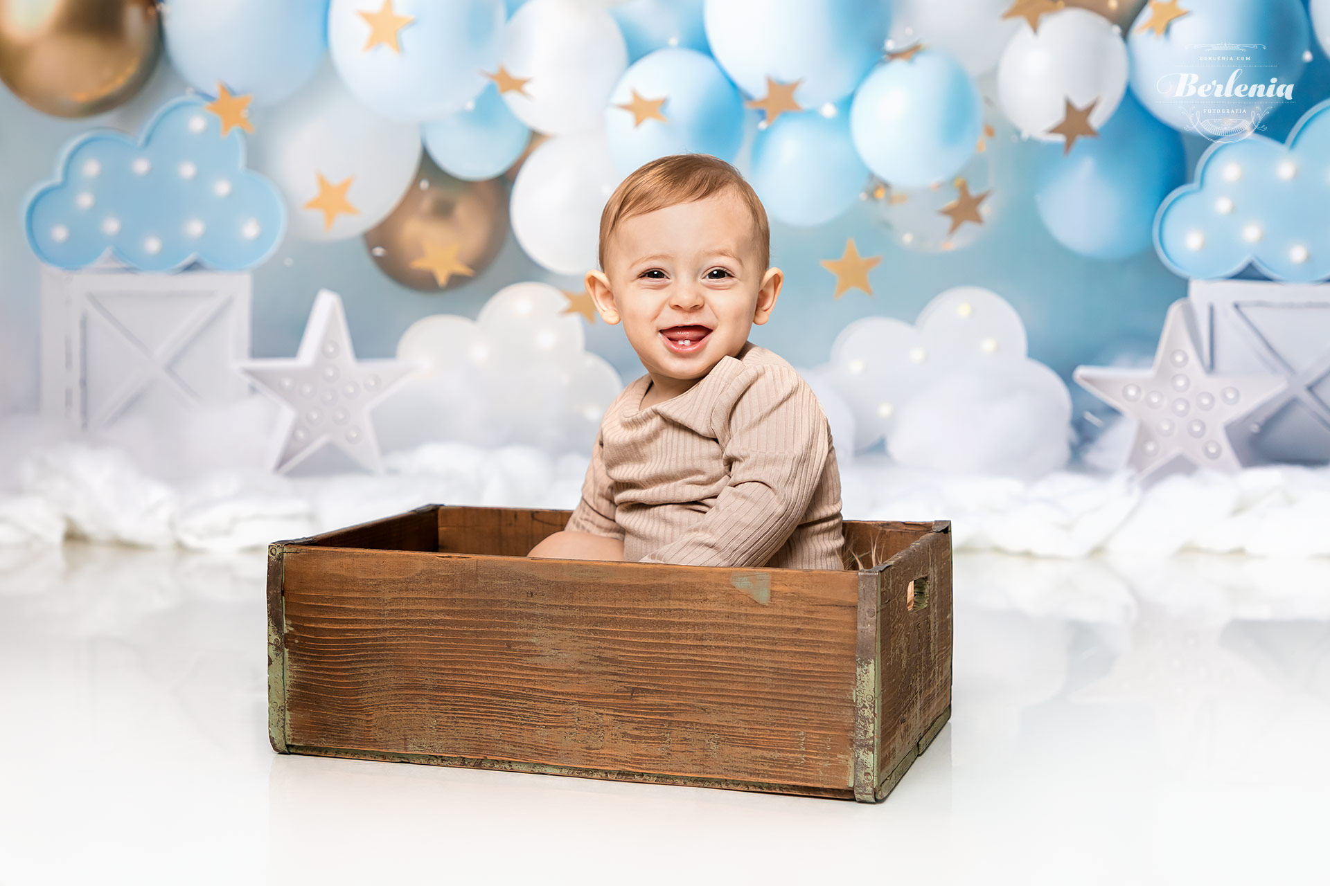 Sesión de fotos de cumpleaños de bebé - Fotográfia en estudio - Villa Urquiza, Capital Federal, Buenos Aires, Argentina - Berlenia Fotografía - 10