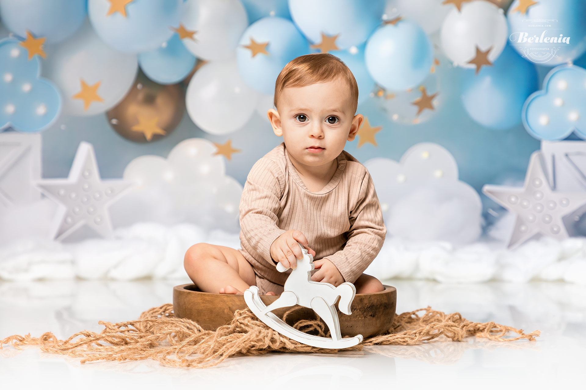 Sesión de fotos de cumpleaños de bebé - Fotográfia en estudio - Villa Urquiza, Capital Federal, Buenos Aires, Argentina - Berlenia Fotografía - 12