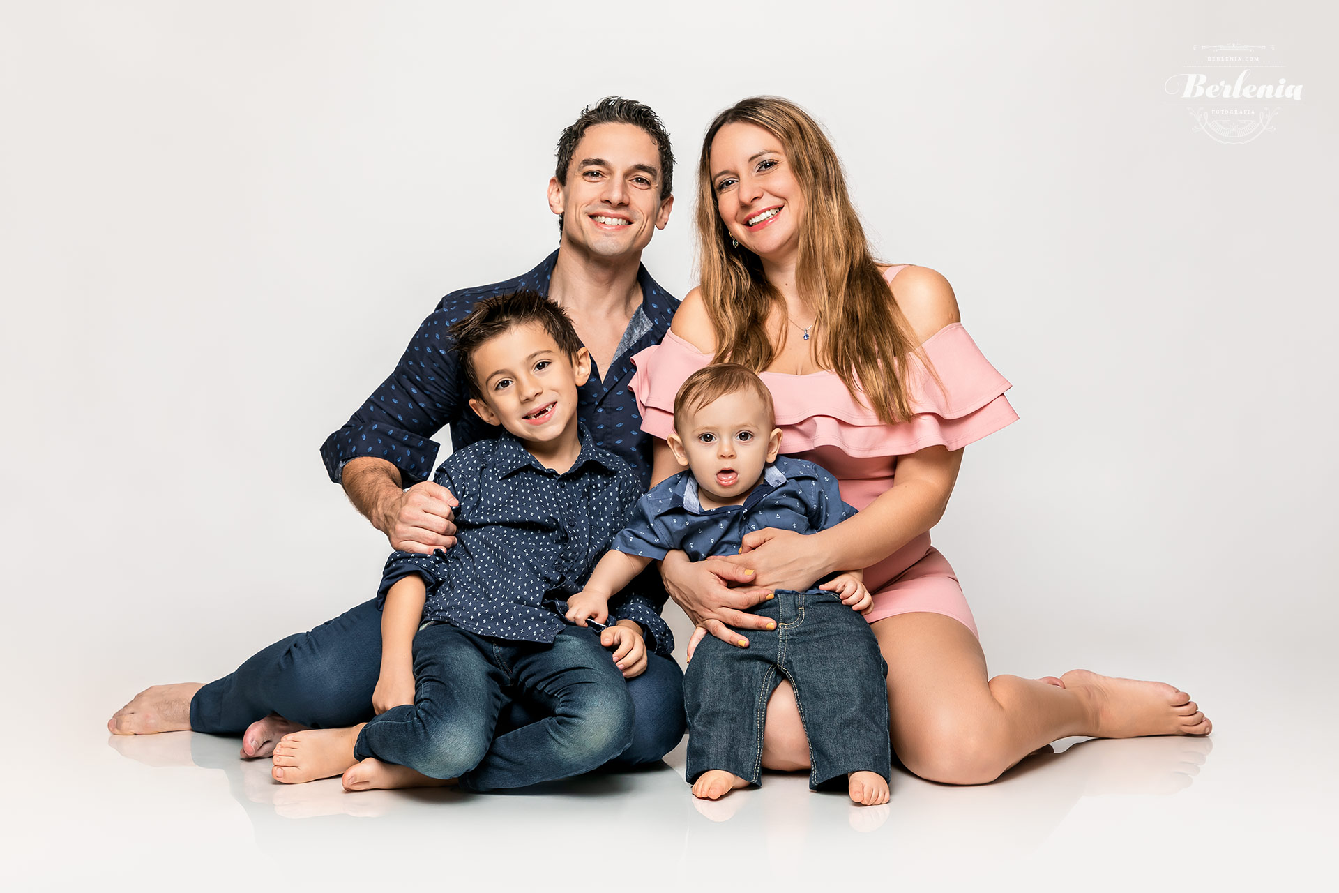 Sesión de fotos de cumpleaños de bebé - Fotográfia en estudio - Villa Urquiza, Capital Federal, Buenos Aires, Argentina - Berlenia Fotografía - 15