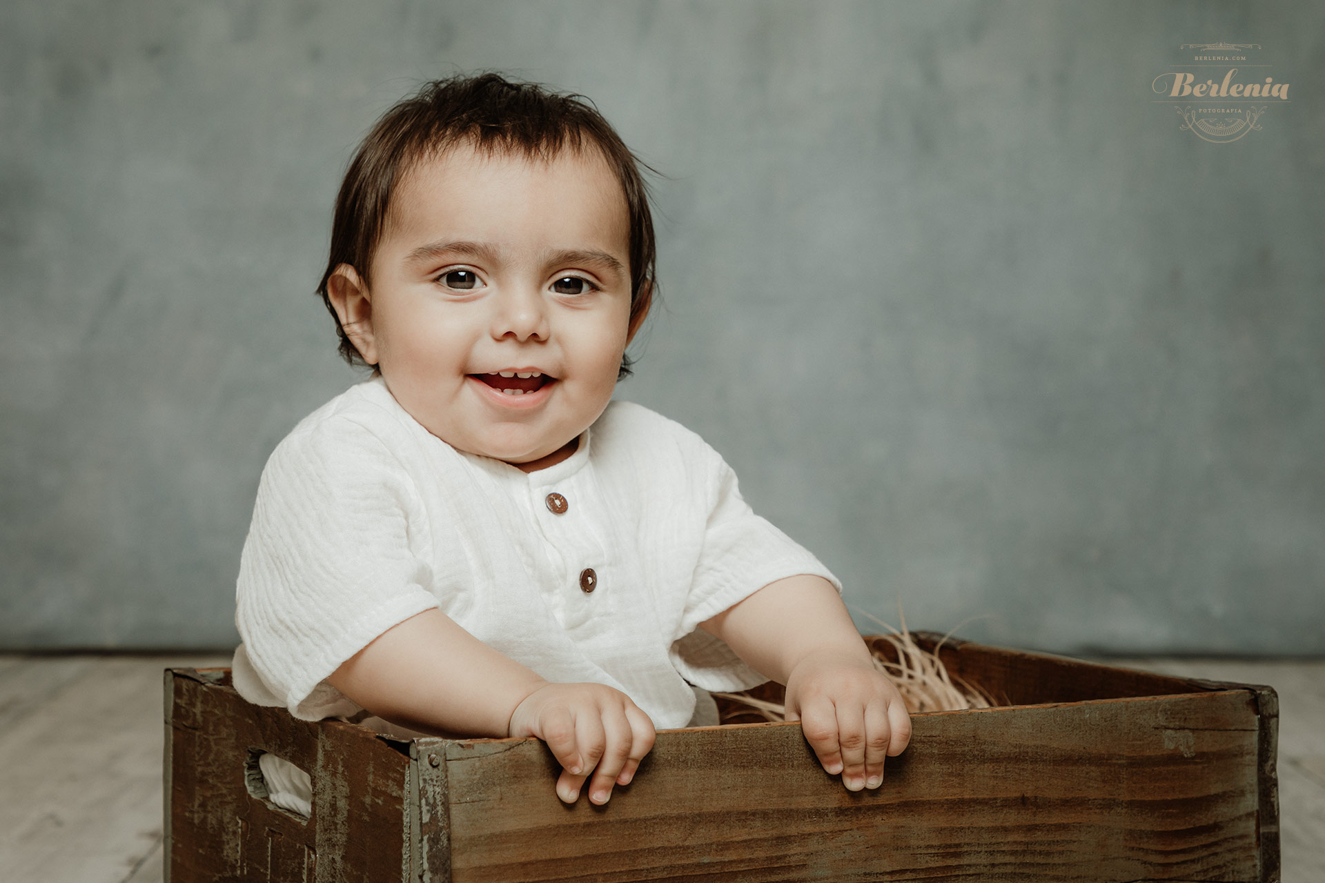 Sesión de fotos de primer cumple en CABA - Sesión fotográfica en estudio - Villa Urquiza, Capital Federal, Buenos Aires, Argentina - Berlenia Fotografía - 09