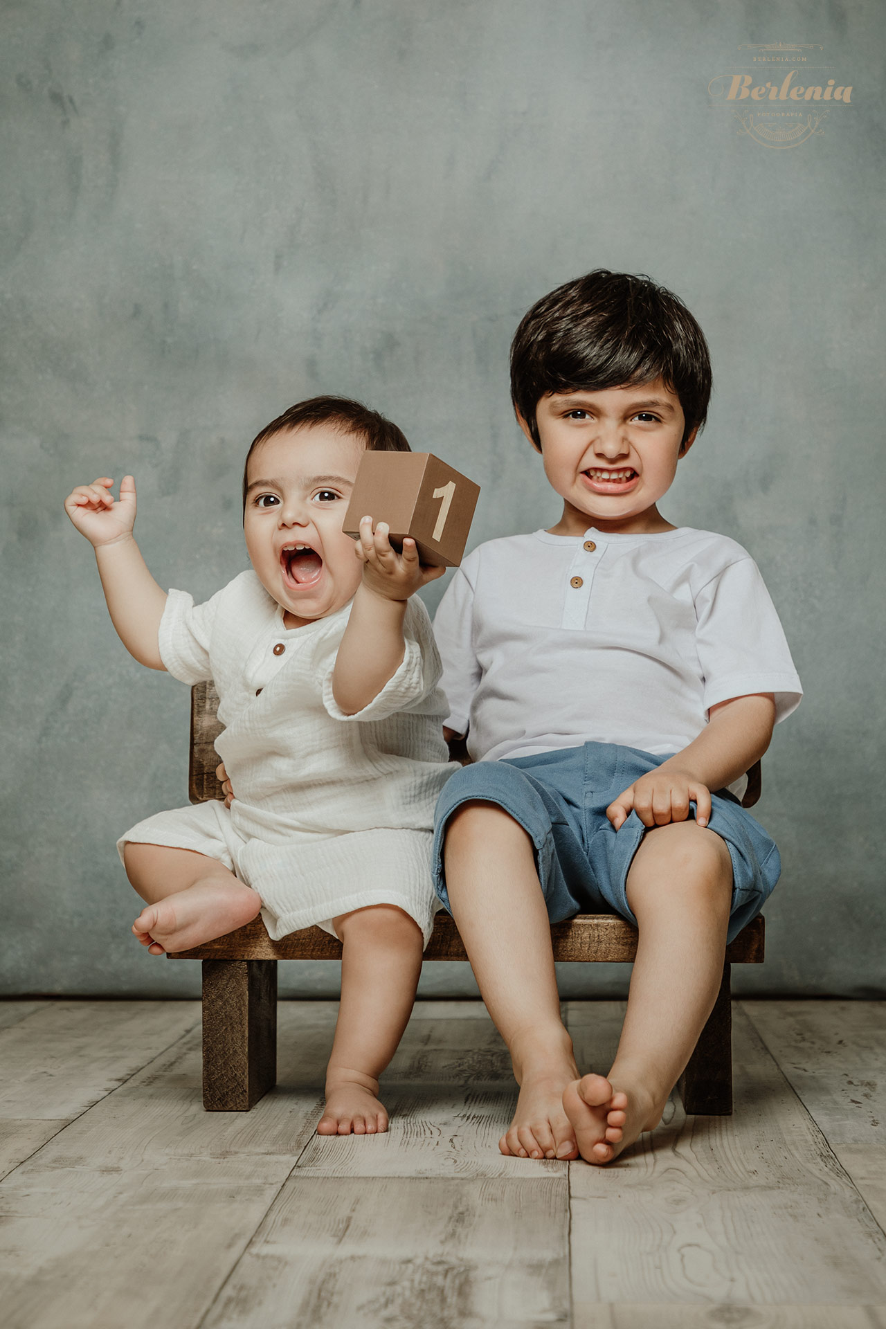 Sesión de fotos de primer cumple en CABA - Sesión fotográfica en estudio - Villa Urquiza, Capital Federal, Buenos Aires, Argentina - Berlenia Fotografía - 15