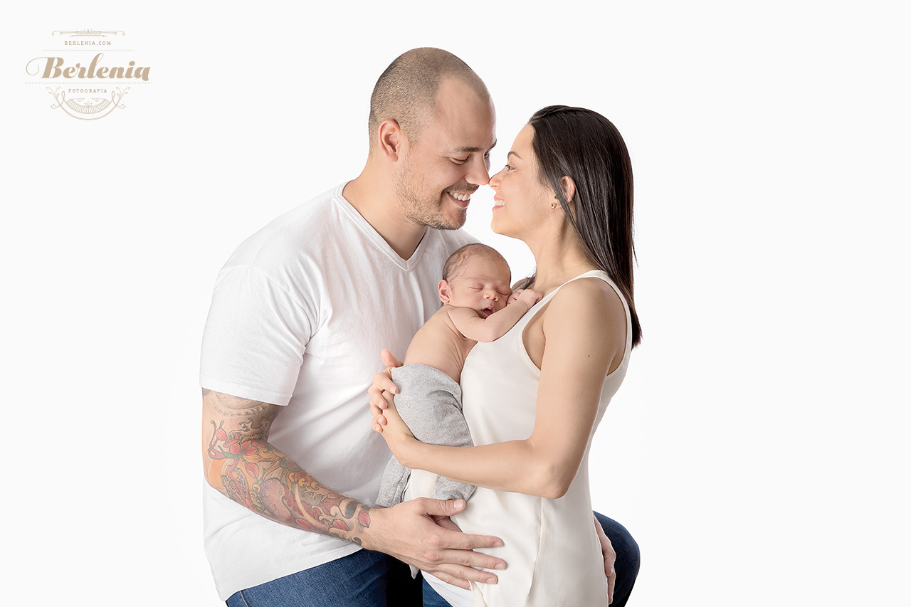 Book de fotos newborn en Capital Federal - Sesión fotográfica de recién nacido en estudio - Villa Urquiza, Buenos Aires, Argentina - Berlenia Fotografía - 09